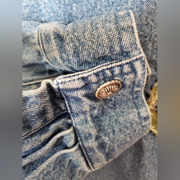 Beaded Purple Flowers Denim Jeans Jacket Tantrums 2x - Picture 7 of 9